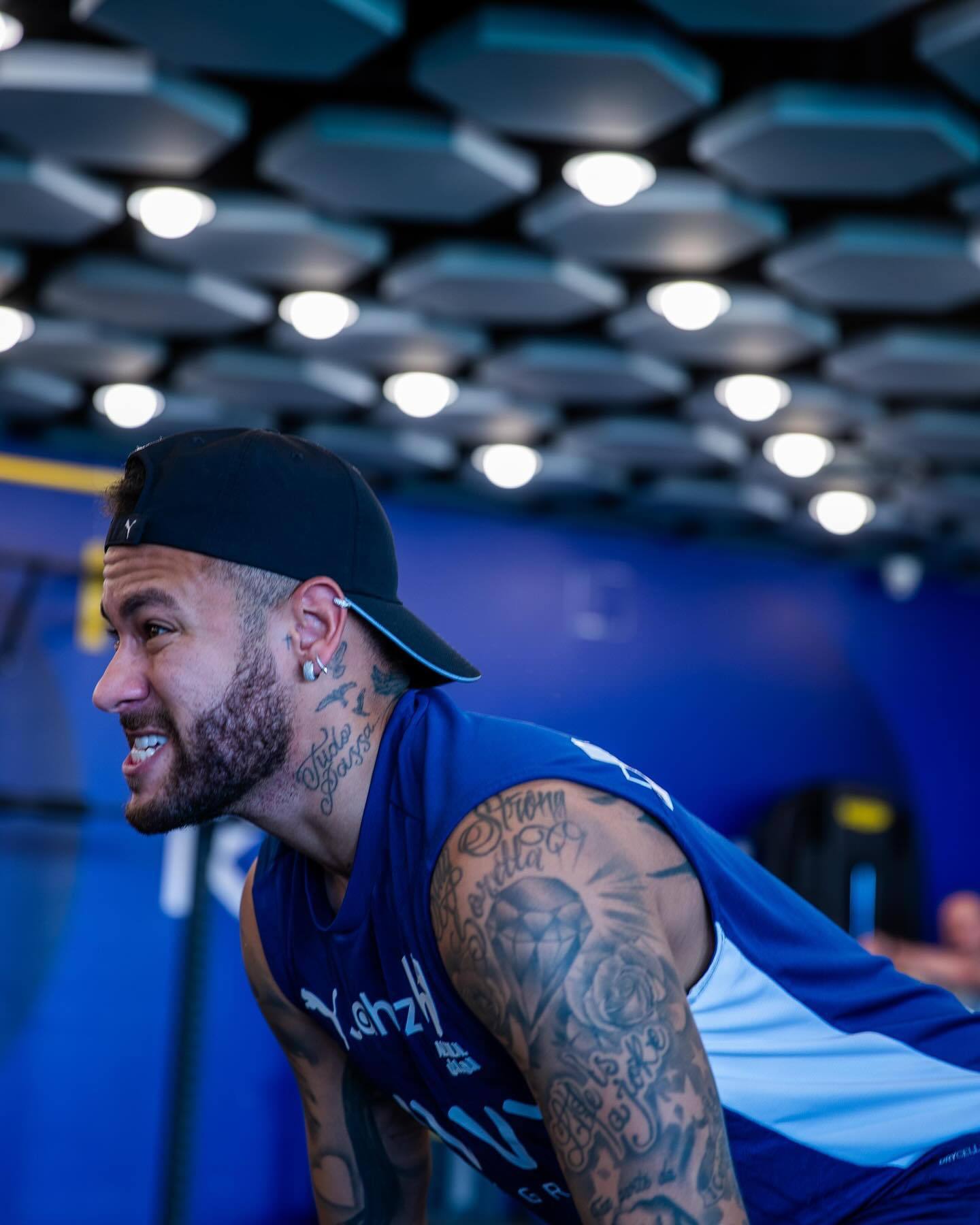 一桩六千万转会的落空，如何让曼联和维拉同时感到悔不当初