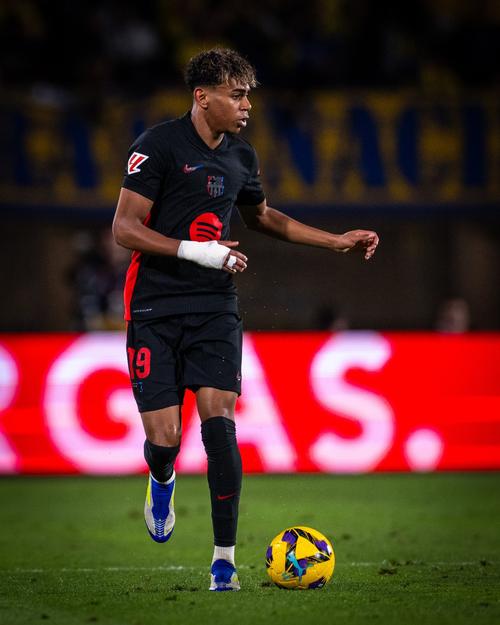 法甲战报：隆吉耶远射建功，雷恩1-0客胜梅斯