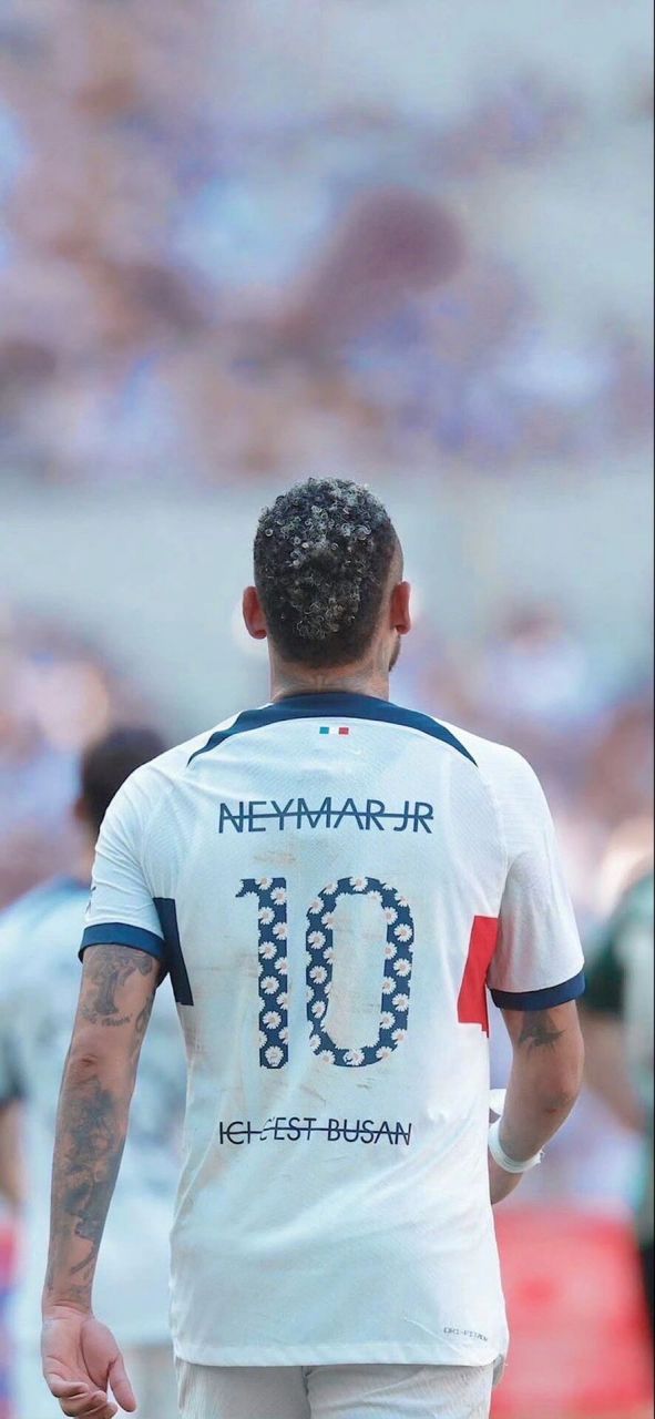 大巴黎对阵雷恩大名单：登贝莱领衔锋线，门将舍瓦利耶缺席